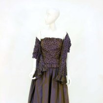 Frc2016.10.003ab_front_web